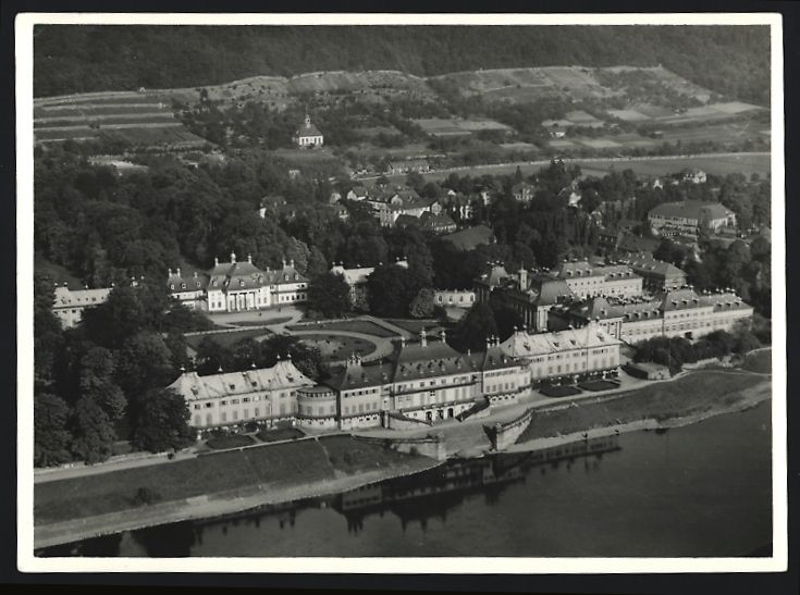Fotografie & Manifesti: Fotografie Dresden, Schloss Pillnitz vom – Usato da Berlin venduto da bartko-reher