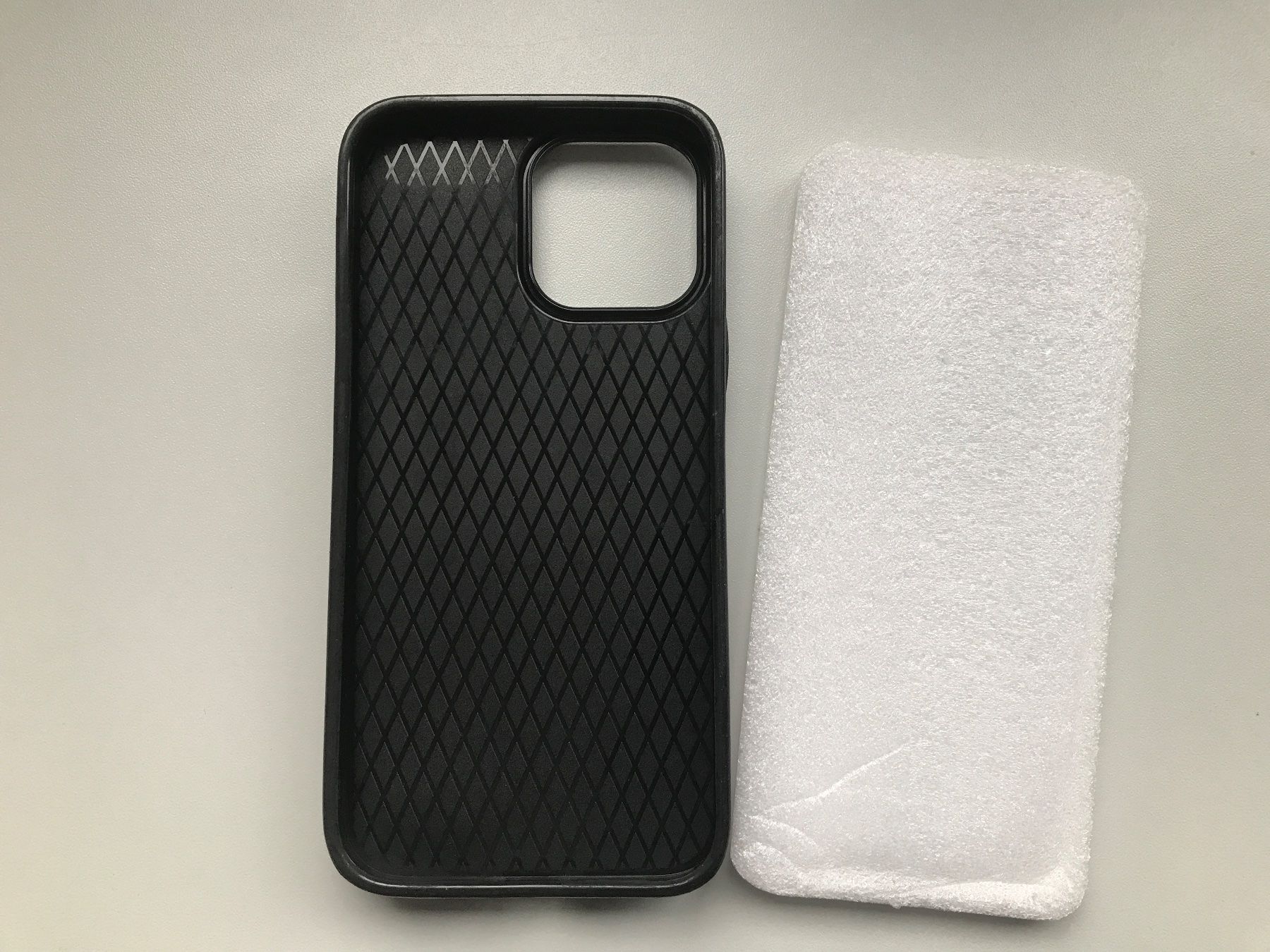 Scatole porta orologi: iPhone 13 Pro Max Hülle Etui Cover – Nuovo e nell'imballaggio originale da Nesselnbach venduto da riash19 2