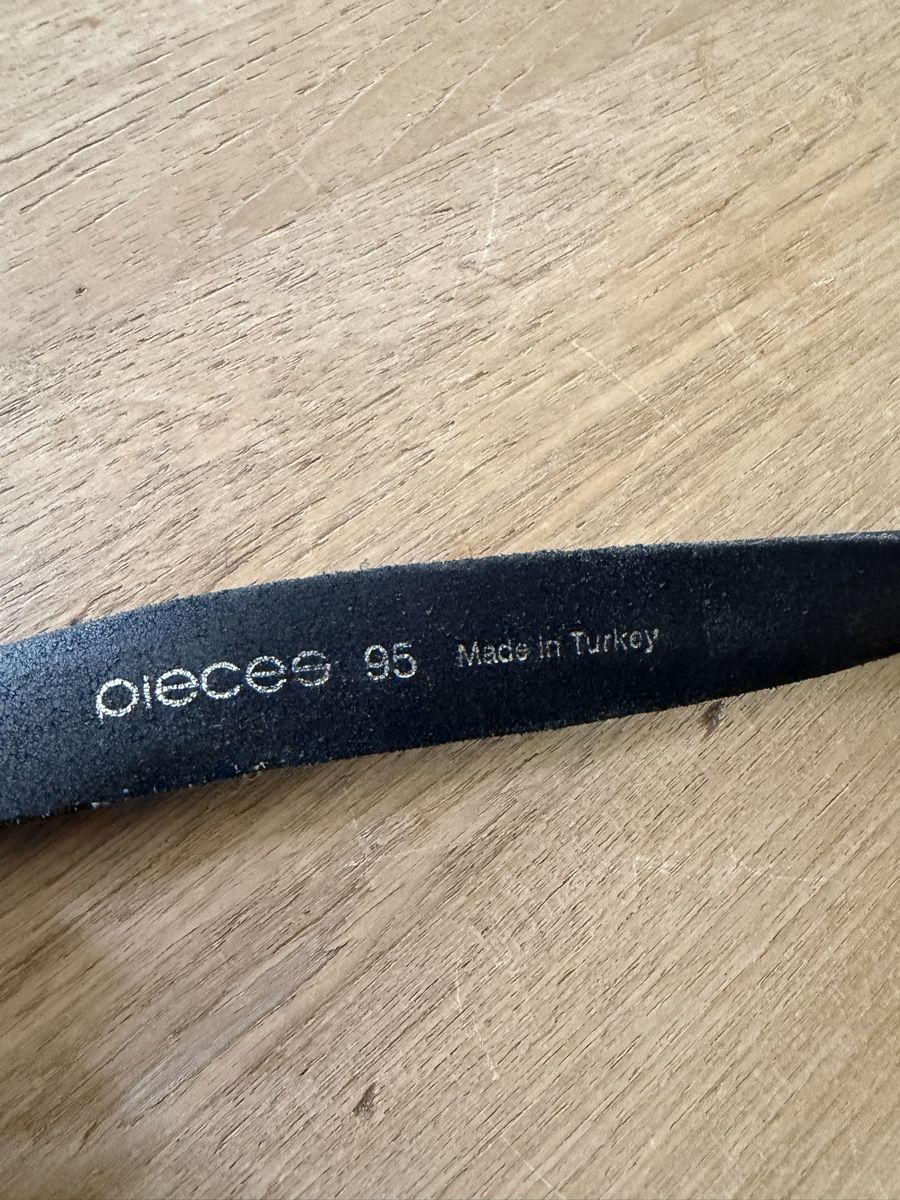 Pieces Cinture: Gürtel Pieces 95 Leder – Usato da Zürich venduto da elg_rqw7 2
