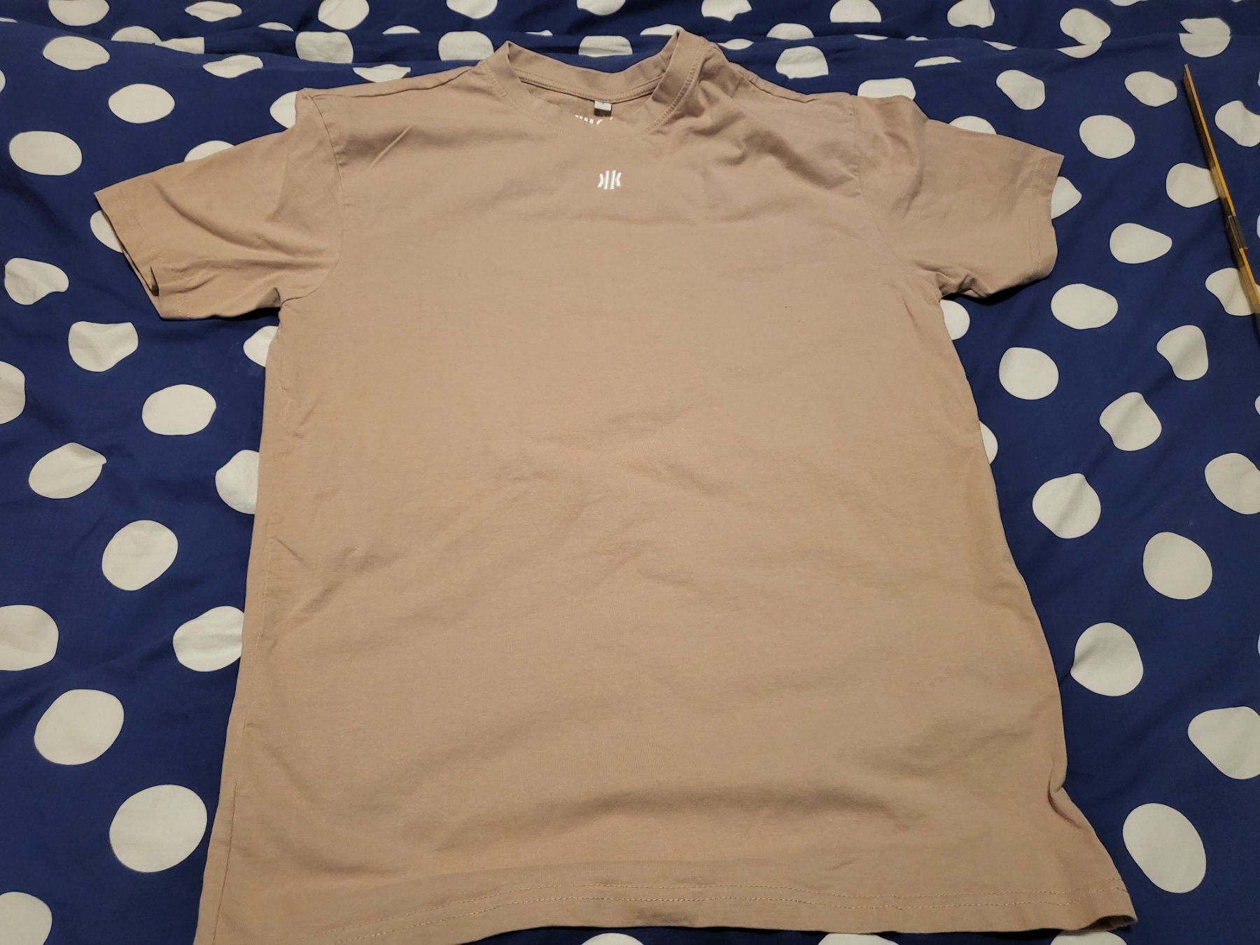 T-Shirts: KILO KILO T-SHIRT GR S – Gebraucht aus Dietikon von Eleda