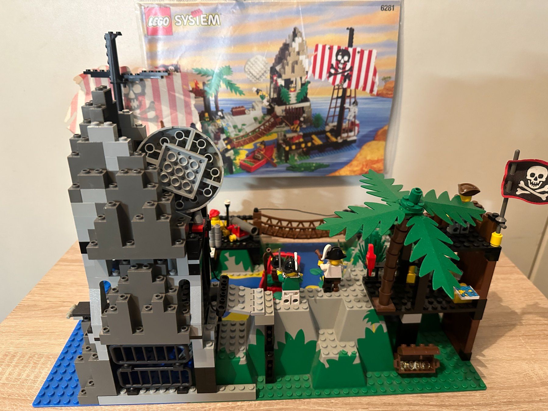 Lego Kit di costruzioni: LEGO Piraten 6281 Pirates Perilous Pitfall – Usato da Basel venduto da Don-Angel 2