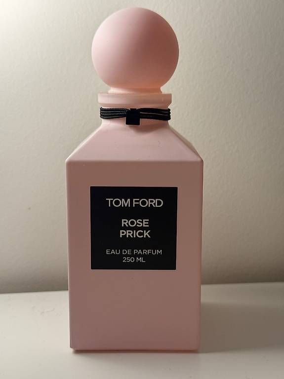 Tom Ford Profumi & Eau de Toilette: Tom Ford Parfum 2x 250nl – Nuovo (secondo la descrizione) da Zürich venduto da pinish 2