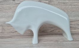 Modernist  Stier aus Porzellan von Fürstenberg