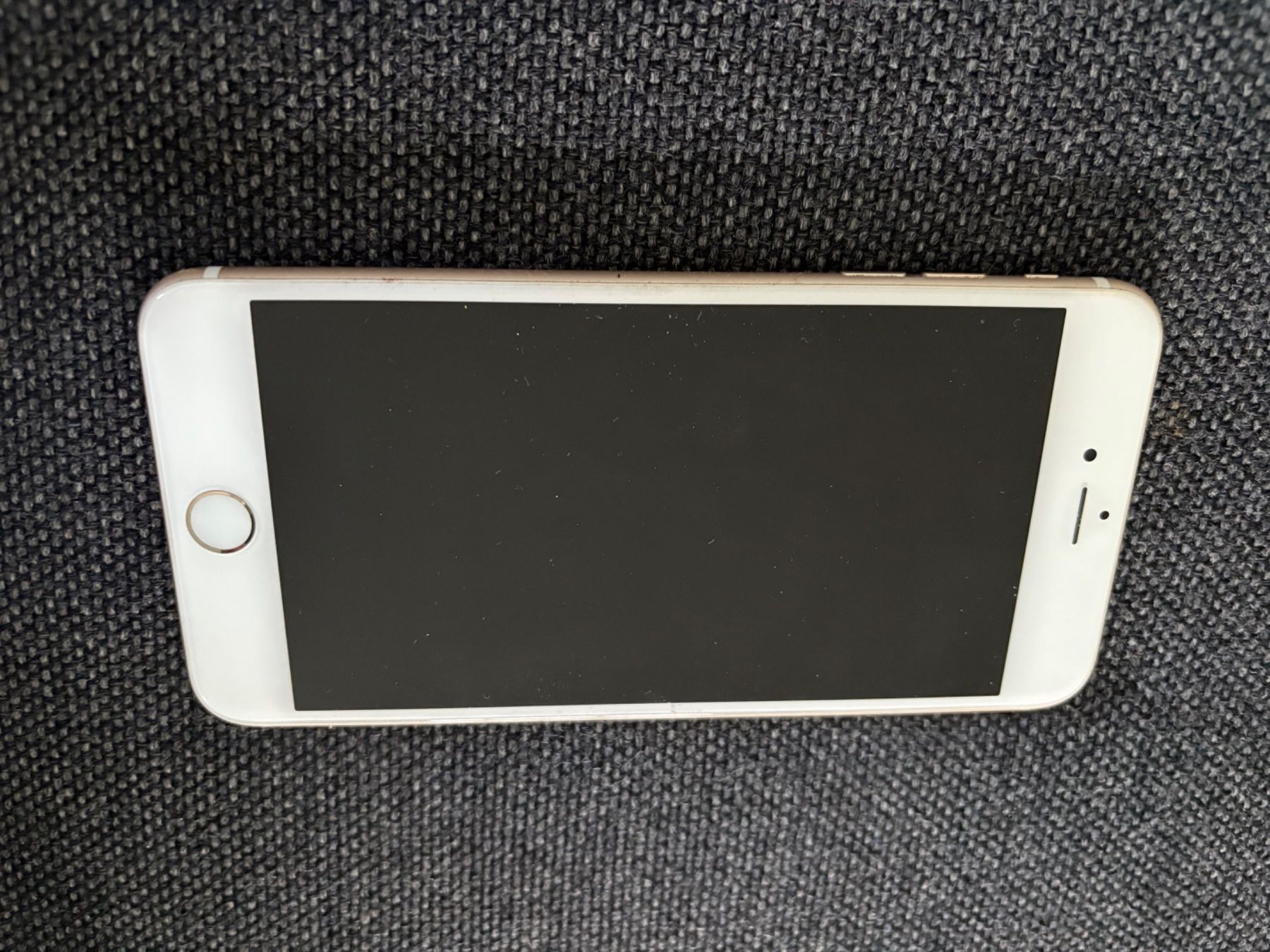 Apple Handys / Smartphones: Neuwertiges APPLE iPhone 6 Plus in der Farbe Rosegold – Gebraucht aus frasnacht von swimm02 2