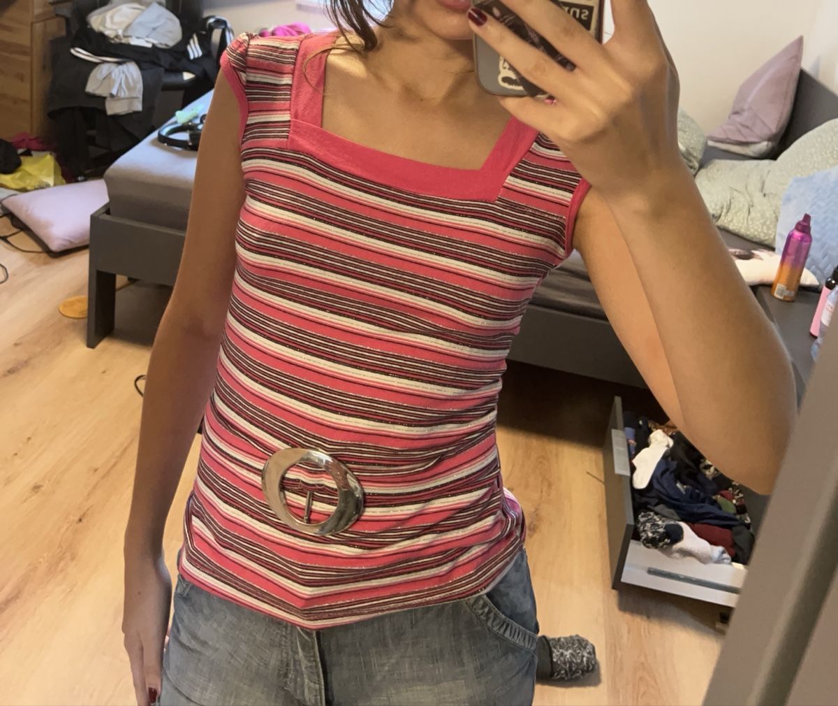 Top: y2k pink white striped top with buckle – Usato da St. Margrethen SG venduto da swiss_secondhand