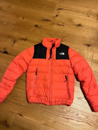 Daunenjacke North Face Grösse XS