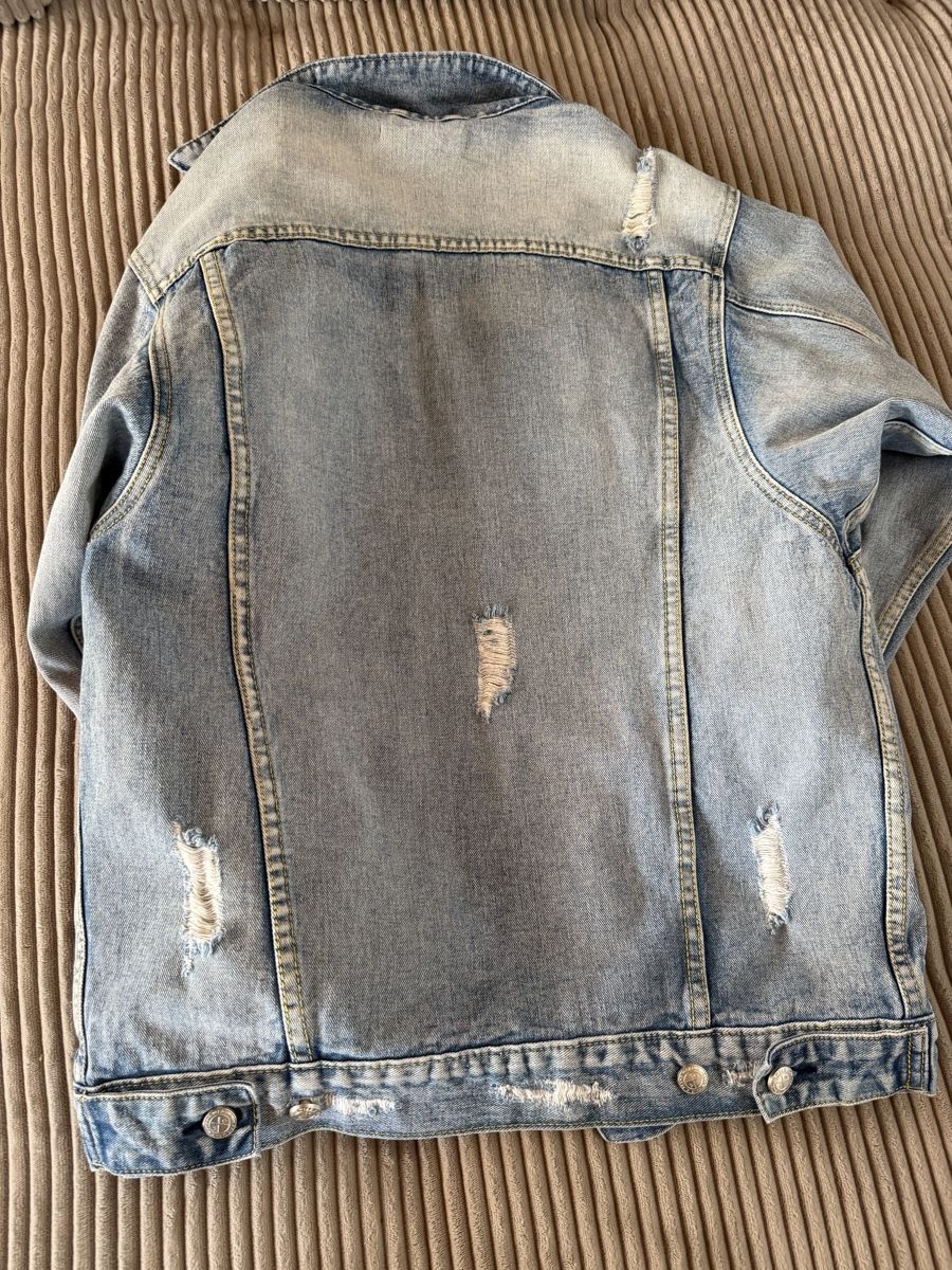 Giacche: neuwertige Jeansjacke Grösse S – Nuovo (secondo la descrizione) da Recherswil venduto da luca_v 1