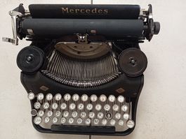 antike Mercedes Reise-Schreibmaschine mit Koffer, Modell E