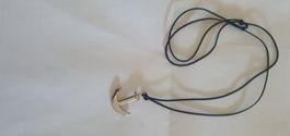 collana con ciondolo ancora in acciaio