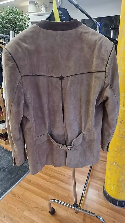 Jacken: Lederjacke  – Neu und originalverpackt aus Biglen von adrian017 2