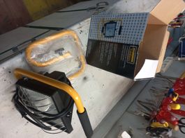 Arbeitsstrahler Lampe neuwertig/ungebraucht