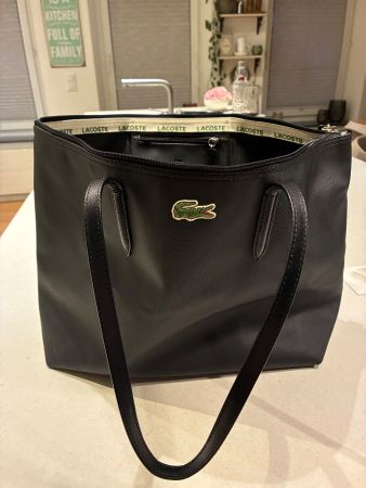 LaCoste Shopper