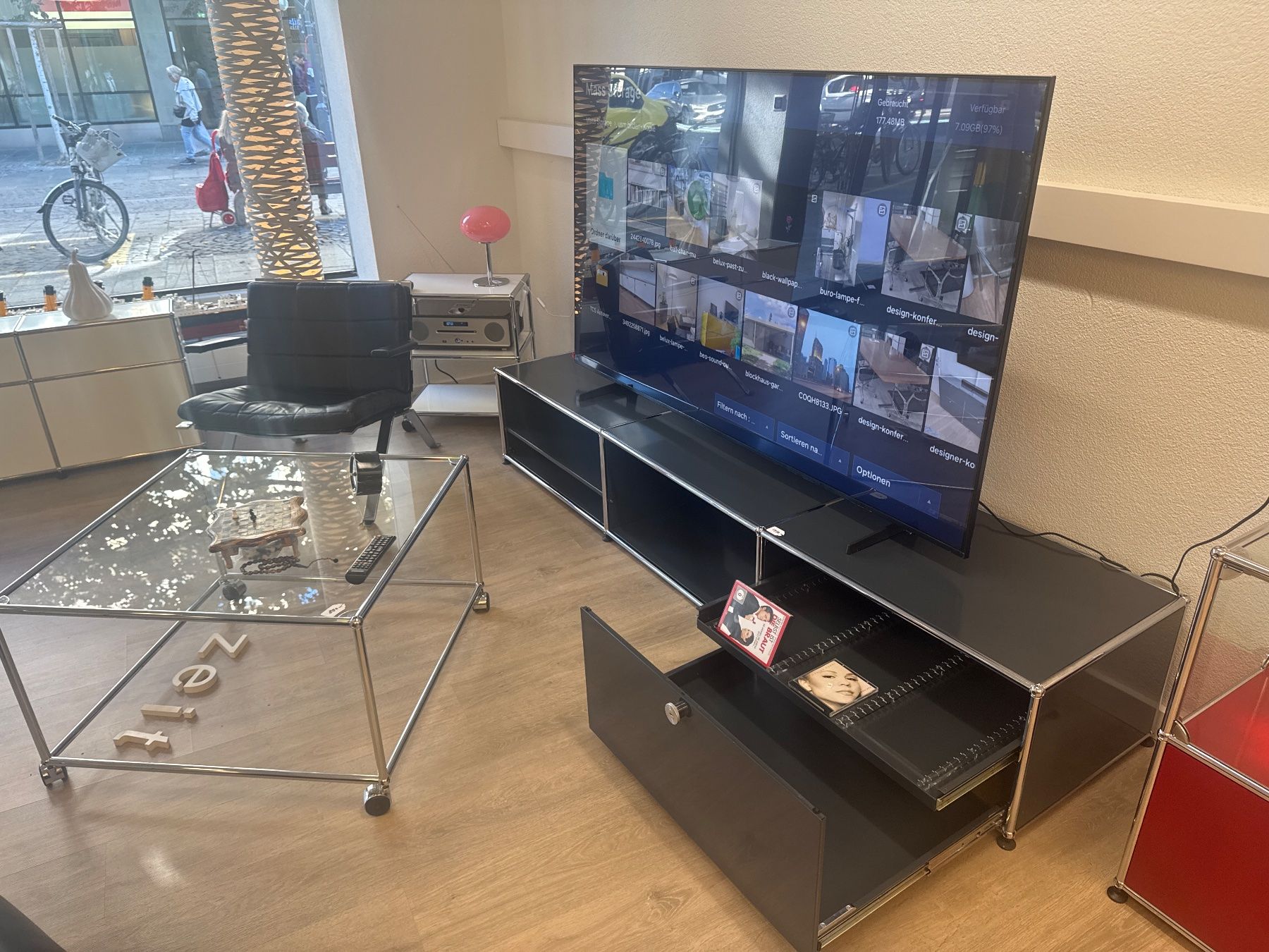 USM Mobili TV: Usm lowboard  Antrazit Lieferung Gratis – Usato da Thun venduto da usmlieferung 2
