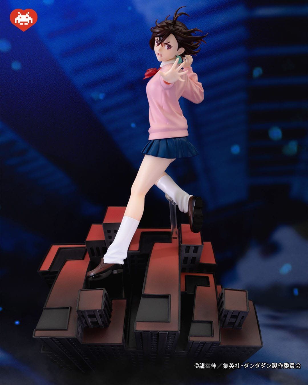 Statuette: Dandadan statuette PVC Dressta Momo 23 cm – Nuovo e nell'imballaggio originale da St-Imier venduto da ATTAKSHOP 1