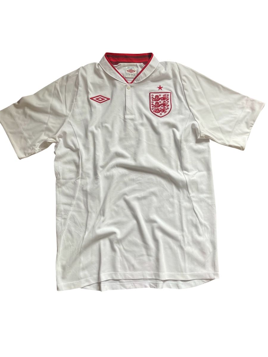 Umbro Canottiere & Pantaloni: Maillot Angleterre Umbro Taille M/L blanc brodé – Usato da Baulmes venduto da resel_.tm