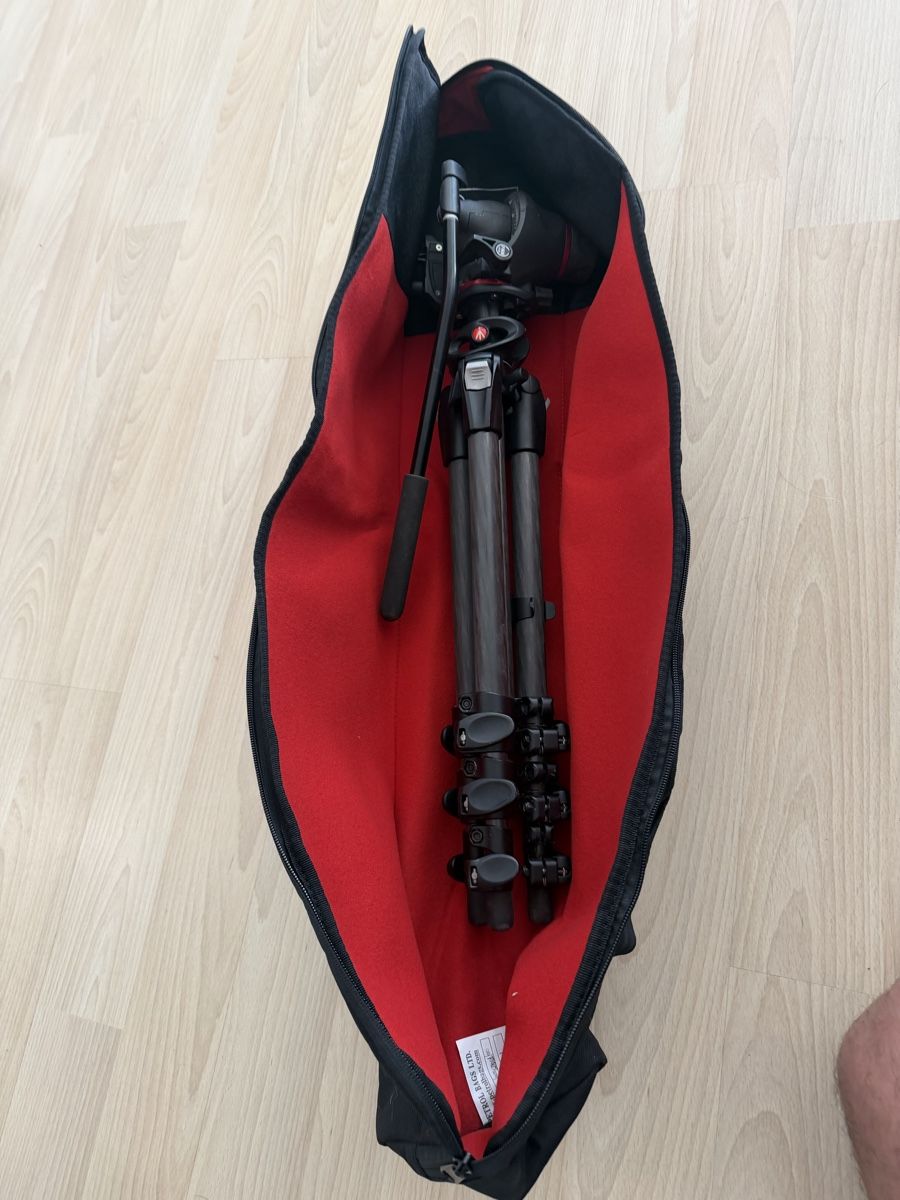Manfrotto Treppiedi & Teste: Manfrotto 190CXPRO4 Carbon Stativ mit Tasche gebraucht – Usato da Fehraltorf venduto da flo0606 5
