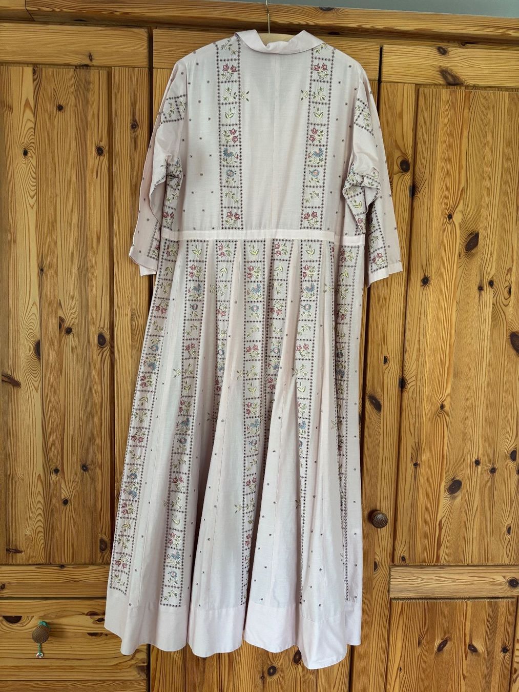 Kleider: Maxikleid Gr. L / 44 nude- rosé – Gebraucht aus Wangen ZH von Mahmood11 1