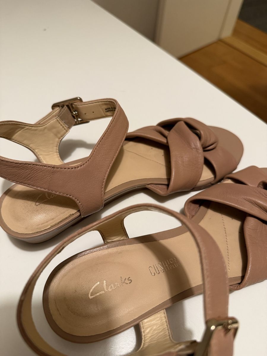 Clarks Scarpe da donna: Clarks Sandalen, Grösse 39.5, Leder. – Usato da Adliswil venduto da StephanieAnnina 4