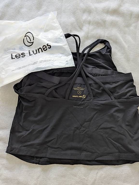 Top: The Luna Active Bra Schwarz – Usato da Uitikon Waldegg venduto da moaloha21