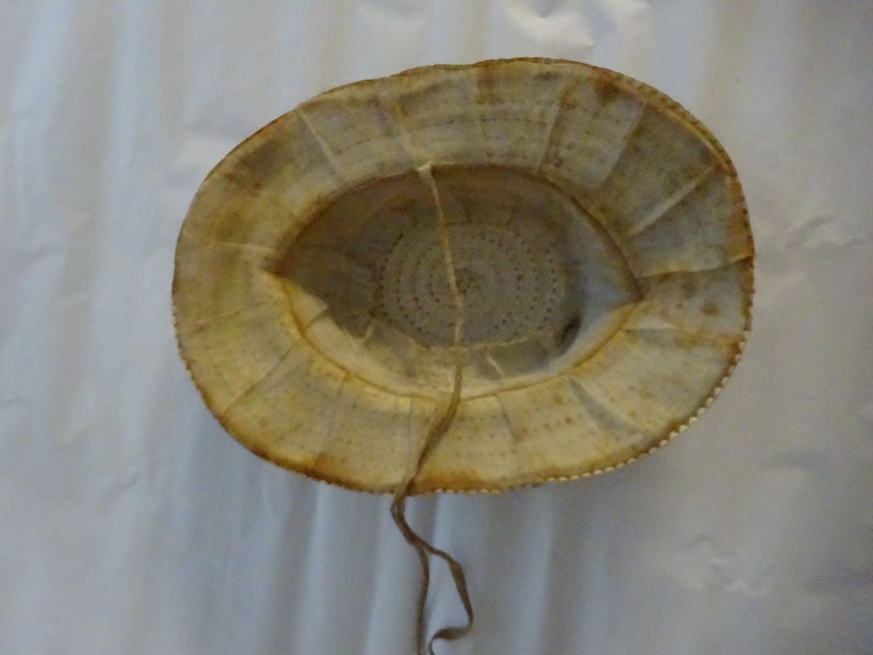 Costumi: Biedermeier Haube Tracht – Usato da Esslingen venduto da eintagammeer 5