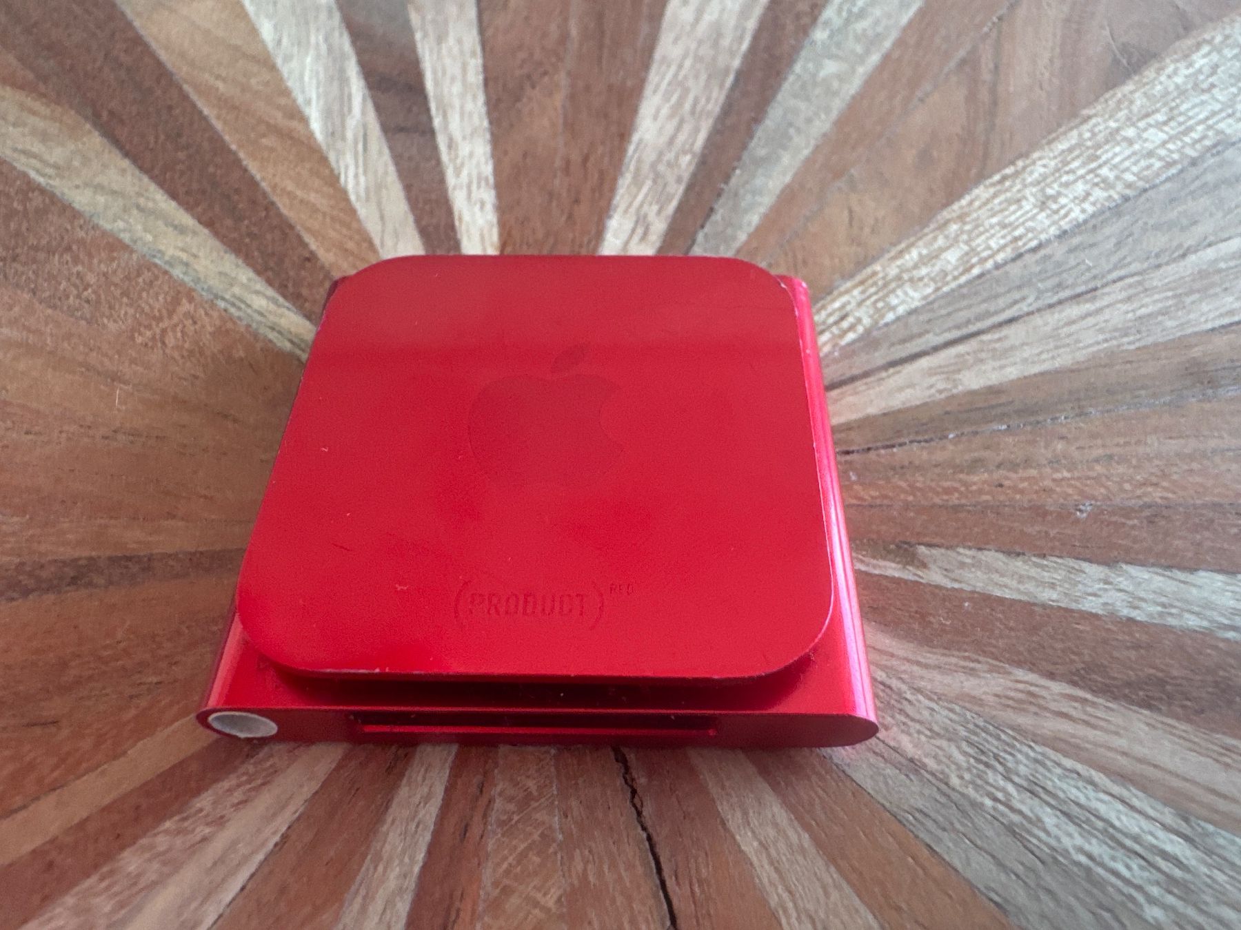 Apple Lettore multimediale portatile: iPod nano 6 Rot 8GB mit Ladekabel – Usato da St. Gallen venduto da hae_6rmh 2