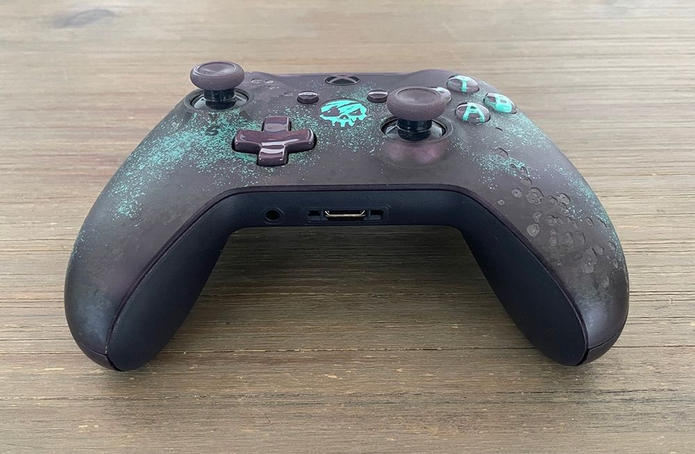 Xbox One controller / Sea of Thieves Limited Edition (Gebraucht) in ...