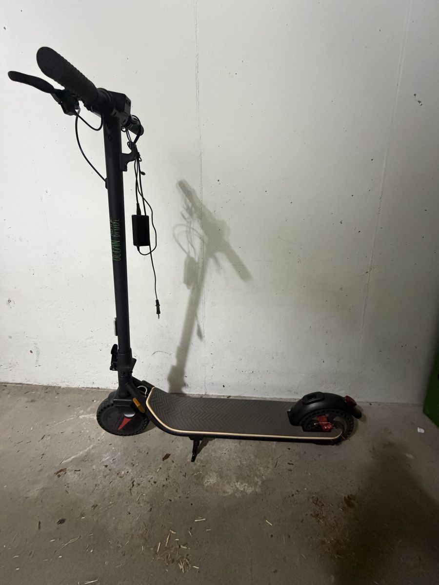 Ocean Drive Kickboard: E-Scooter Ocean Drive schwarz  – Défectueux à Dürnten par stefan-kuenzli 2