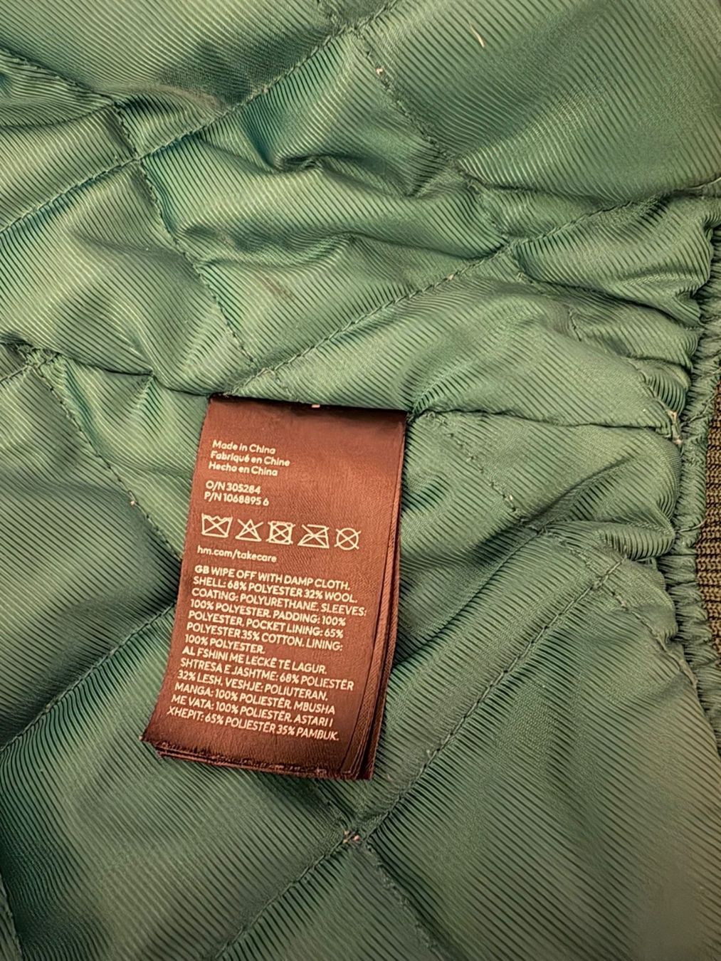 H&M Giacche: H&M x Stranger Things Bomberjacke Baseballjacke M – Usato da Clarens venduto da Lois86 4