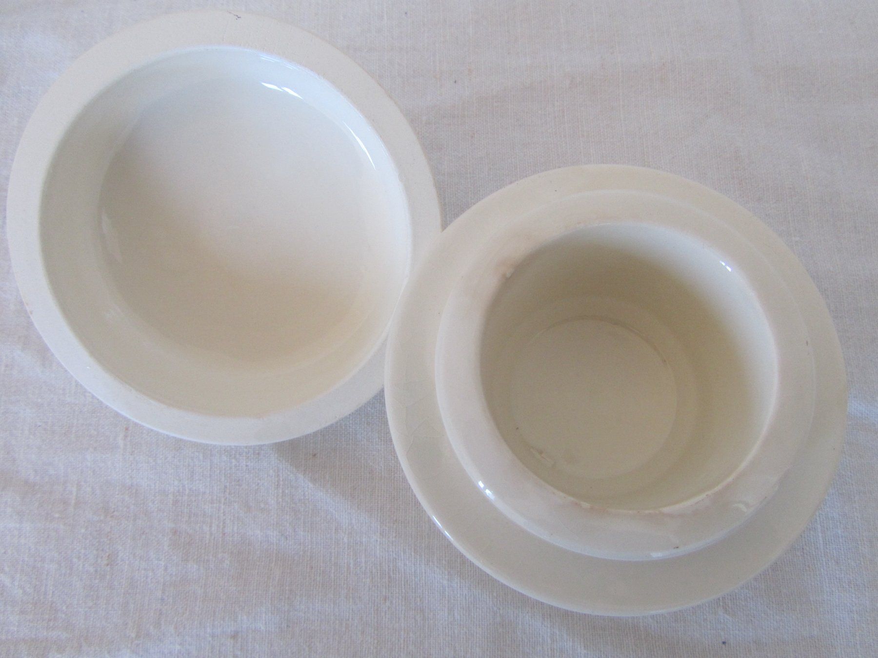 Ciotole: Keramikdose, Terrine, Simplex, Rahmweiss, Vintage Stil! – Usato da Seengen venduto da mikelele 2