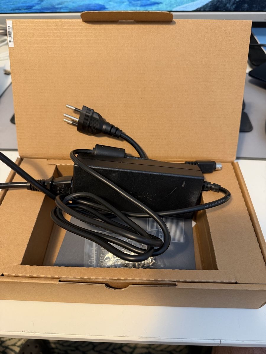 Synology Server: Synology DiskStation DS423 4 baies – Gebraucht aus Versoix von denis_ 1