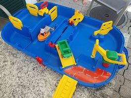 Aquaplay Lock Box mit vielen Zusatzelementen
