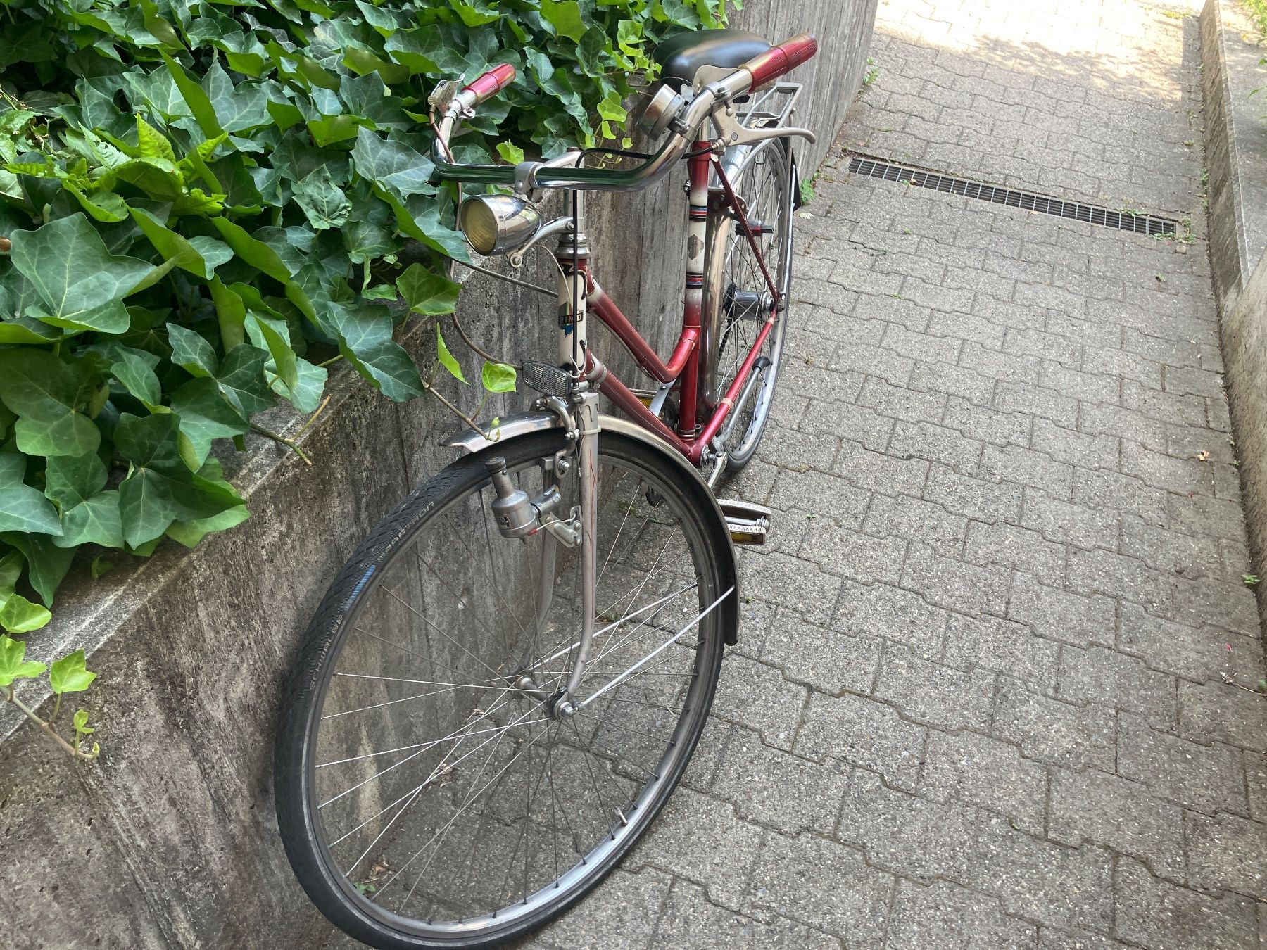 Biciclette: Vintage Damenvelo rot Primo – Usato da Zürich venduto da elf_h9f2 1