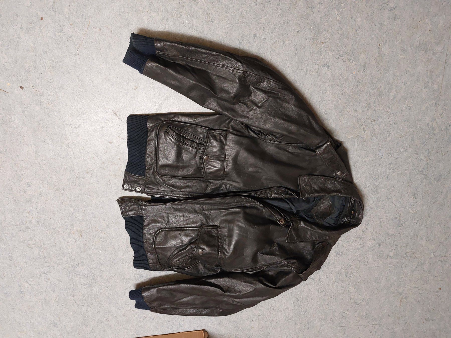 Giacche: Lederjacke Rocker antik Gr. 52 – Usato da Escholzmatt venduto da reb_j7tv