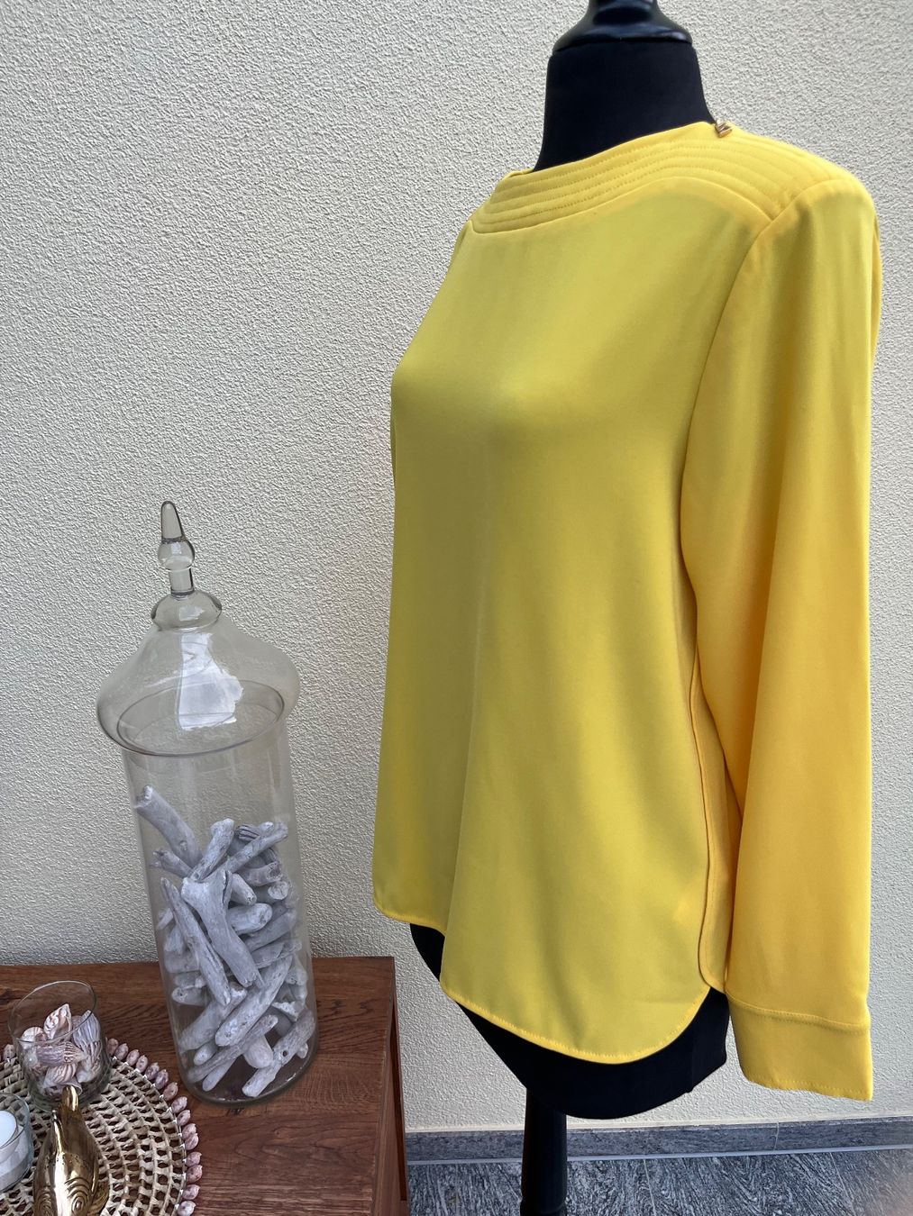 Bogner Camicette: Bogner Blusenshirt in relaxter Passform Grösse 42 – Usato da Hergiswil NW venduto da Primia