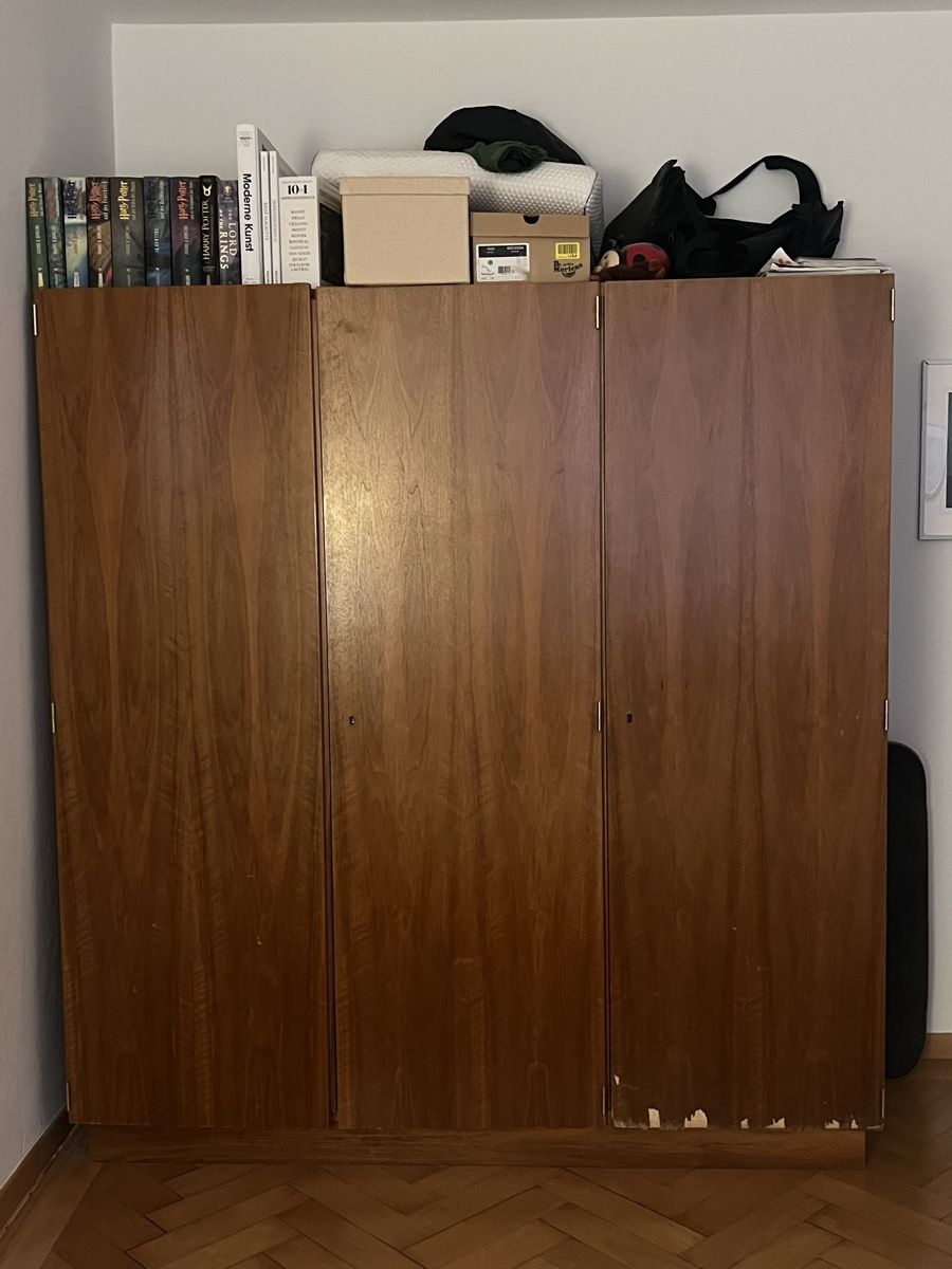 Armadi: Holzschrank – Usato da Baden venduto da noe_8cmk