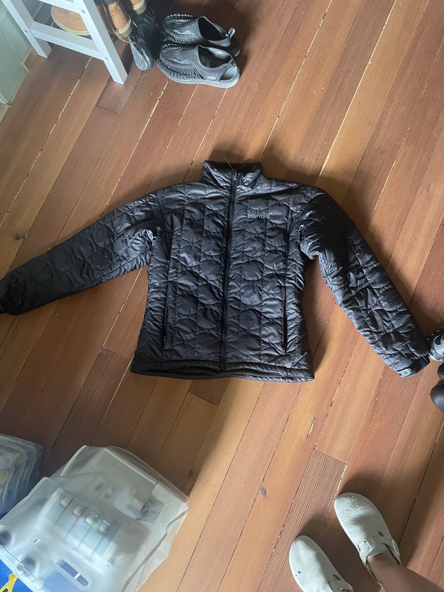 Marmot Jacken: Marmot Winterjacke schwarz – Gebraucht aus Zürich von balilife