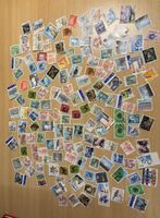 Schweizer Briefmarken. Etwa 158 Stück. 