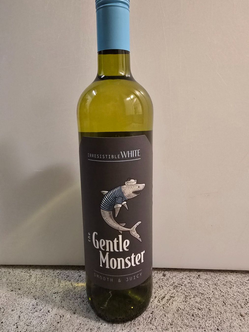 Wein: Weisswein Gentle Monster 6 Flaschen – Neu und originalverpackt aus Buttikon SZ von fedor02