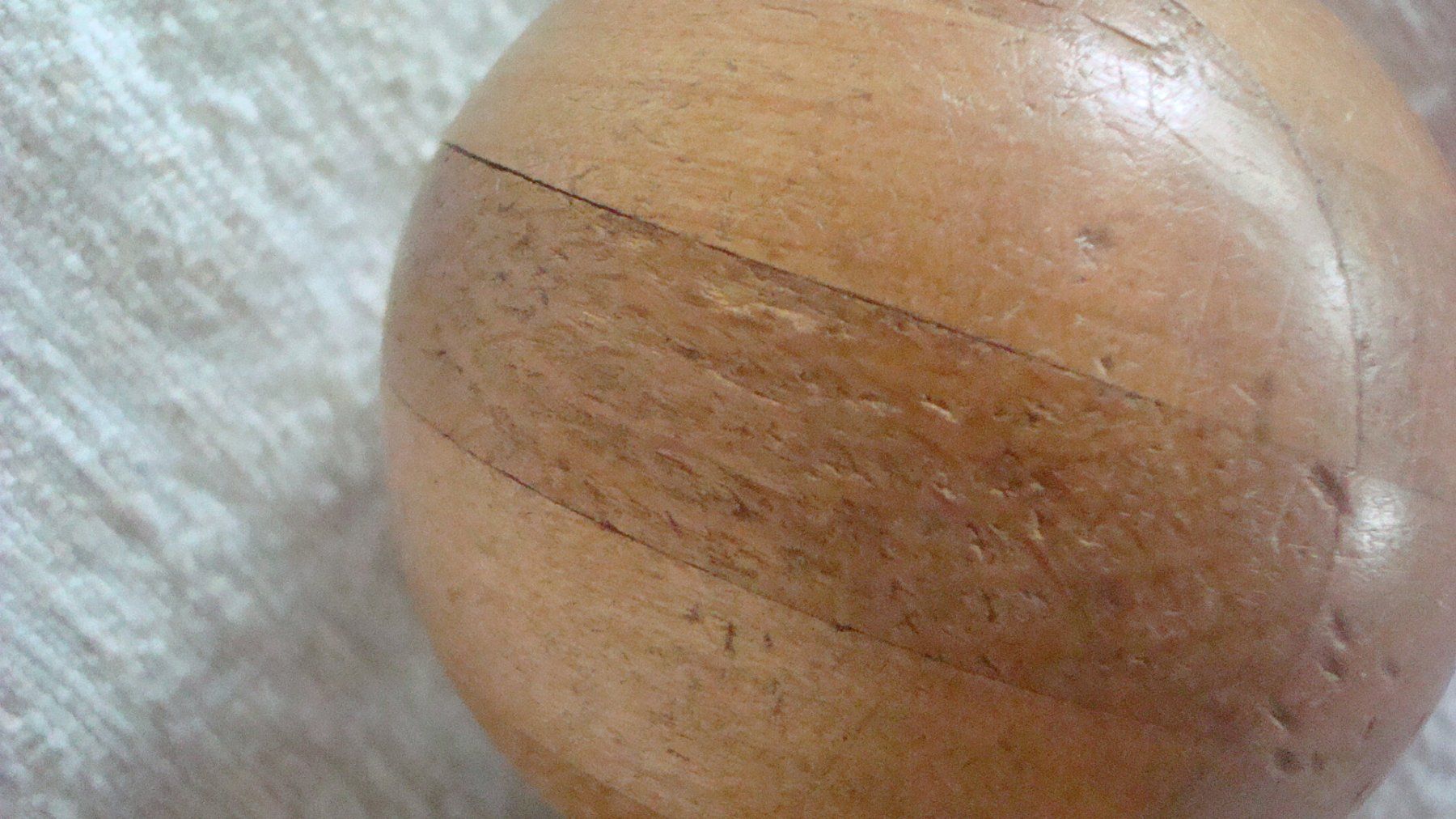 Tutte le decorazioni: 3 alte Holzstopfkugeln 5 - 6 cm – Usato da Münchenstein venduto da Pesci6 4