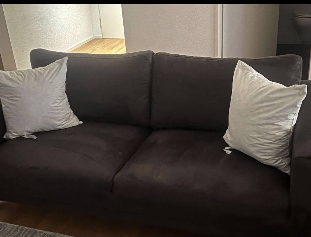 Divani: Three-Seater Sofa, Dark Grey, Acceptable Condition – Usato da Sugiez venduto da dor_xp8t 3