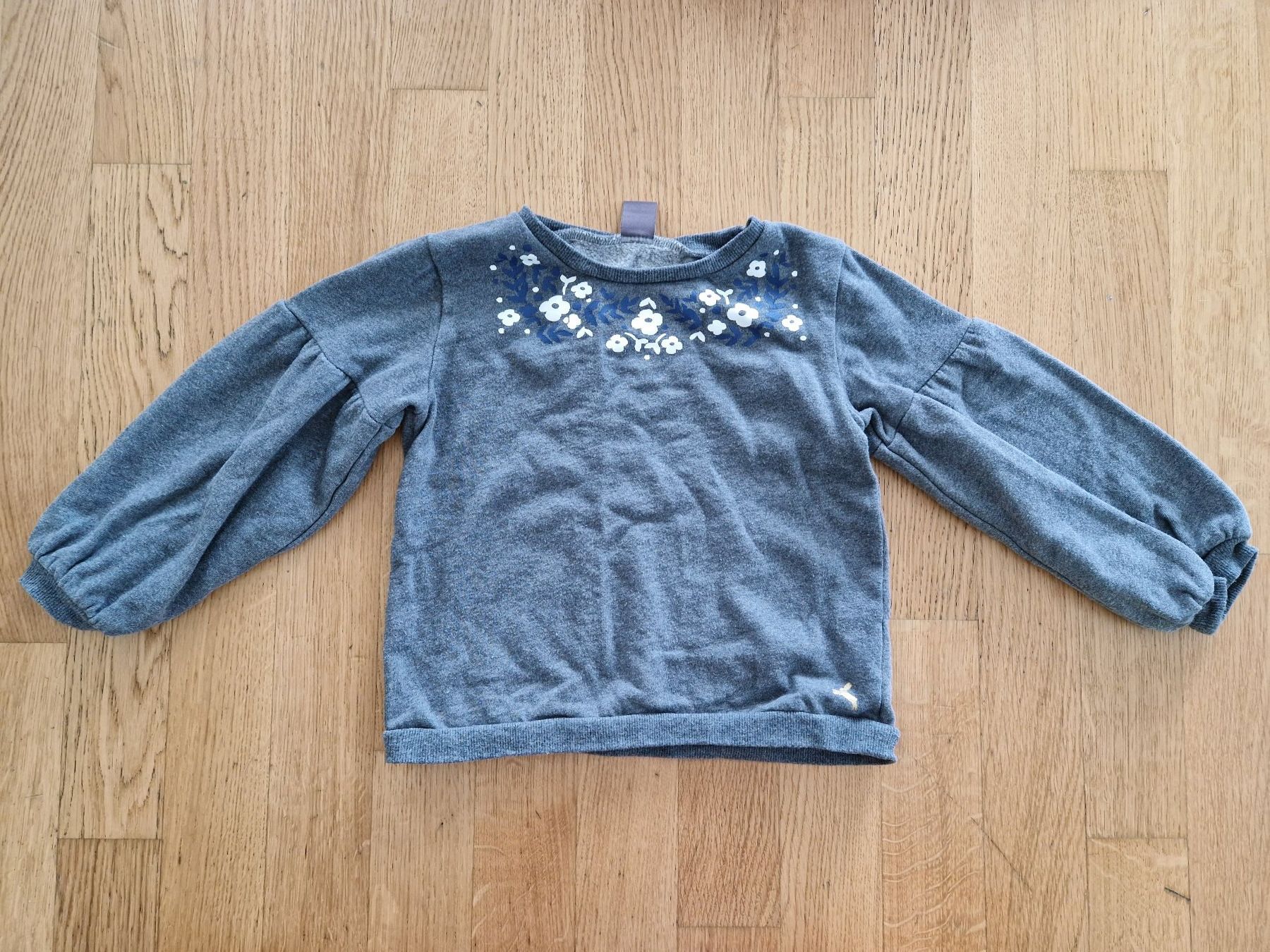 Pullover & Sweatshirts: Pullover, Gr. 110, guter Zustand – Gebraucht aus Glattpark(Opfikon) von dememora