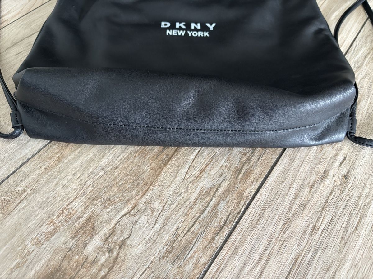 DKNY Zaini: Sac à dos DKNY – Usato da Conthey venduto da deb_29ww 1