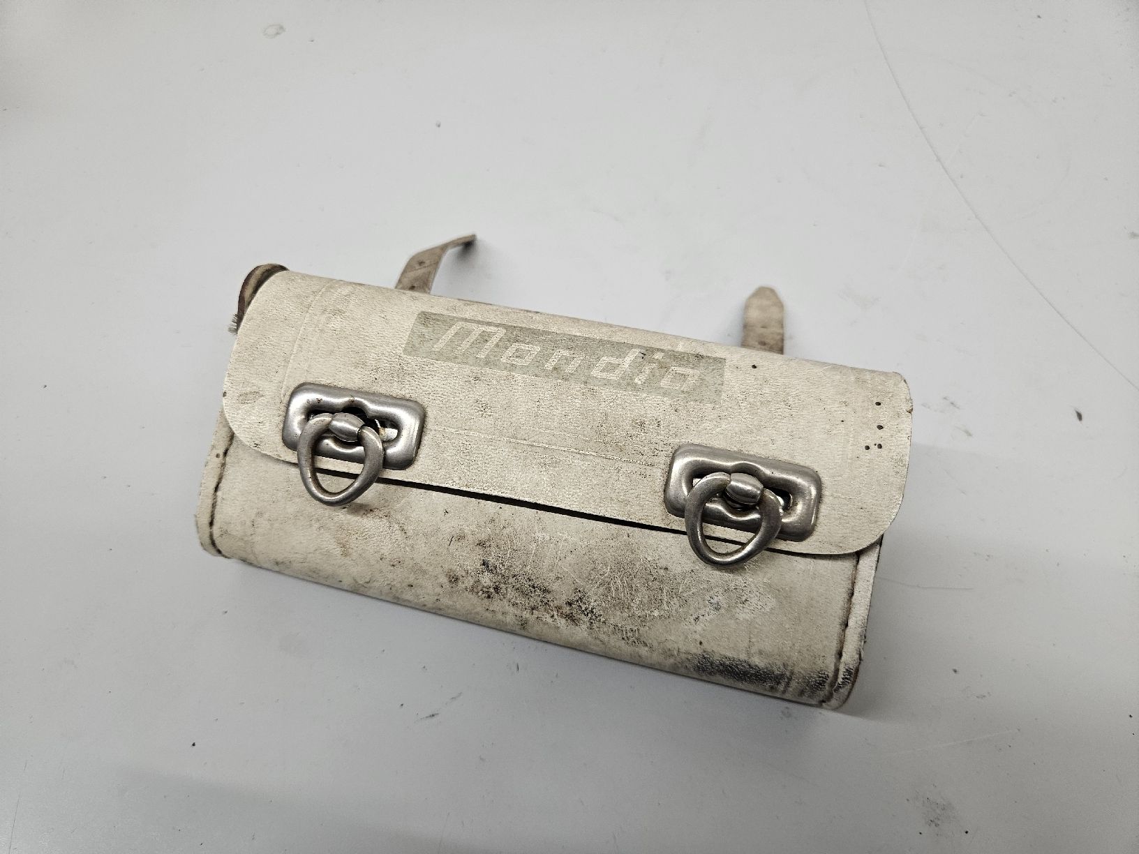 Sachs Parti ricambio per ciclomotori: Mondia Sachs Werkzeugtasche Töffli  – Usato da Mellingen venduto da Mech-Service