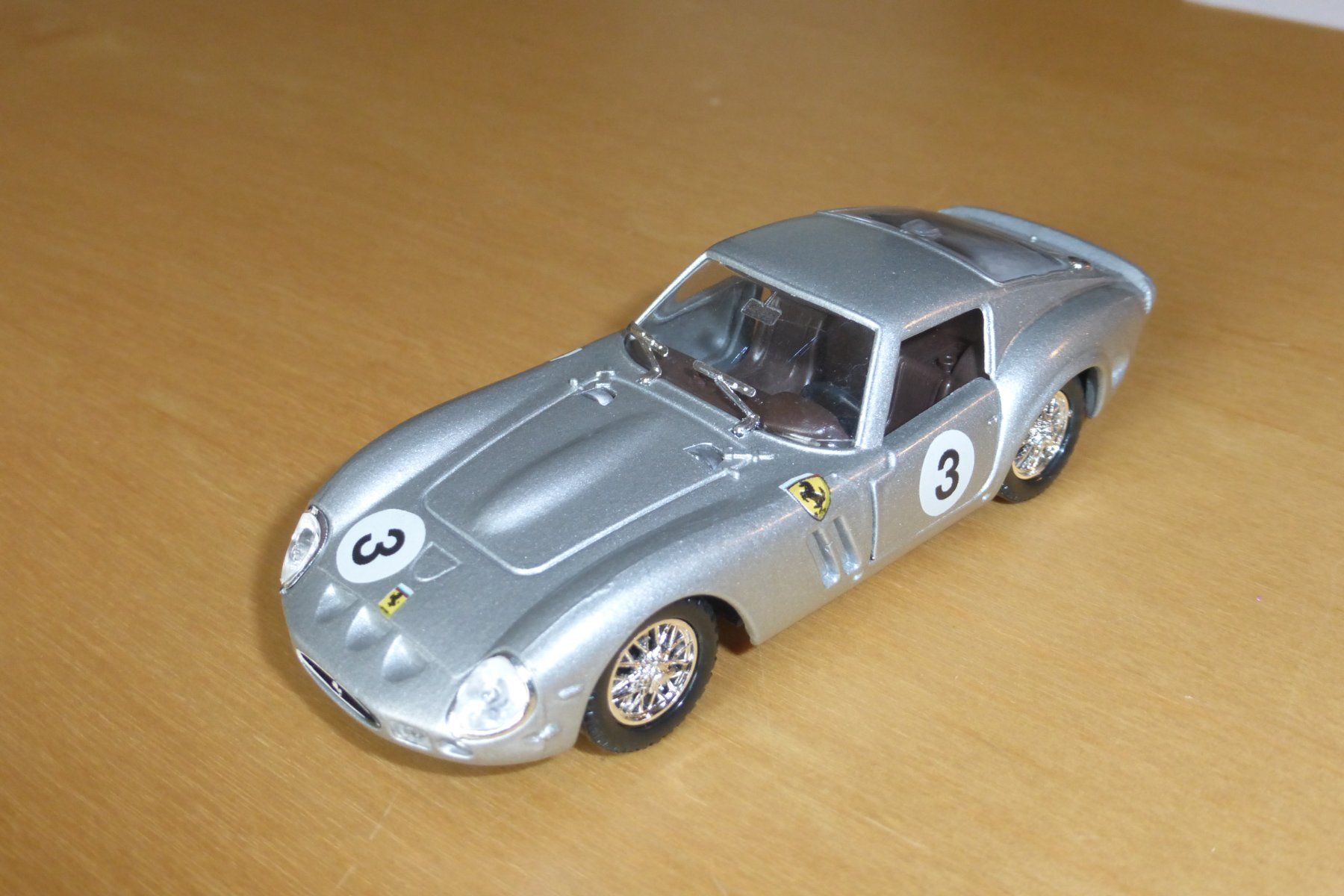 Solido Modellini d'auto: Ferrari GTO 1:43 Solido – Usato da Gempen venduto da Smokie72 1