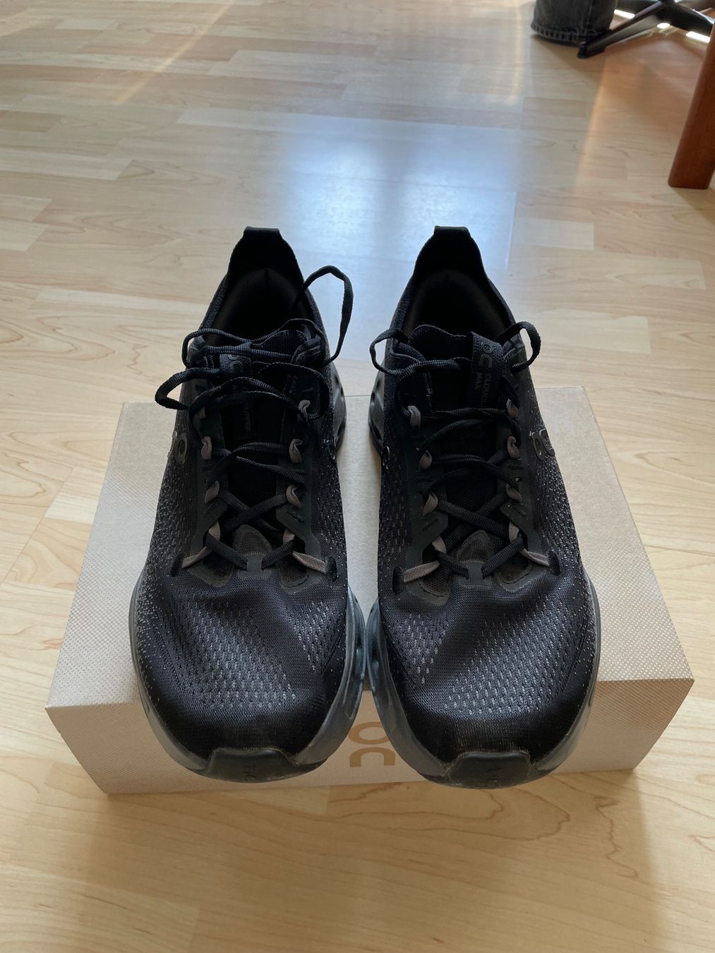 On Scarpe da uomo: ON Cloudsurfer Max schwarz, Gr. EU 48, top erhalten! – Usato da Zürich venduto da nutzer04