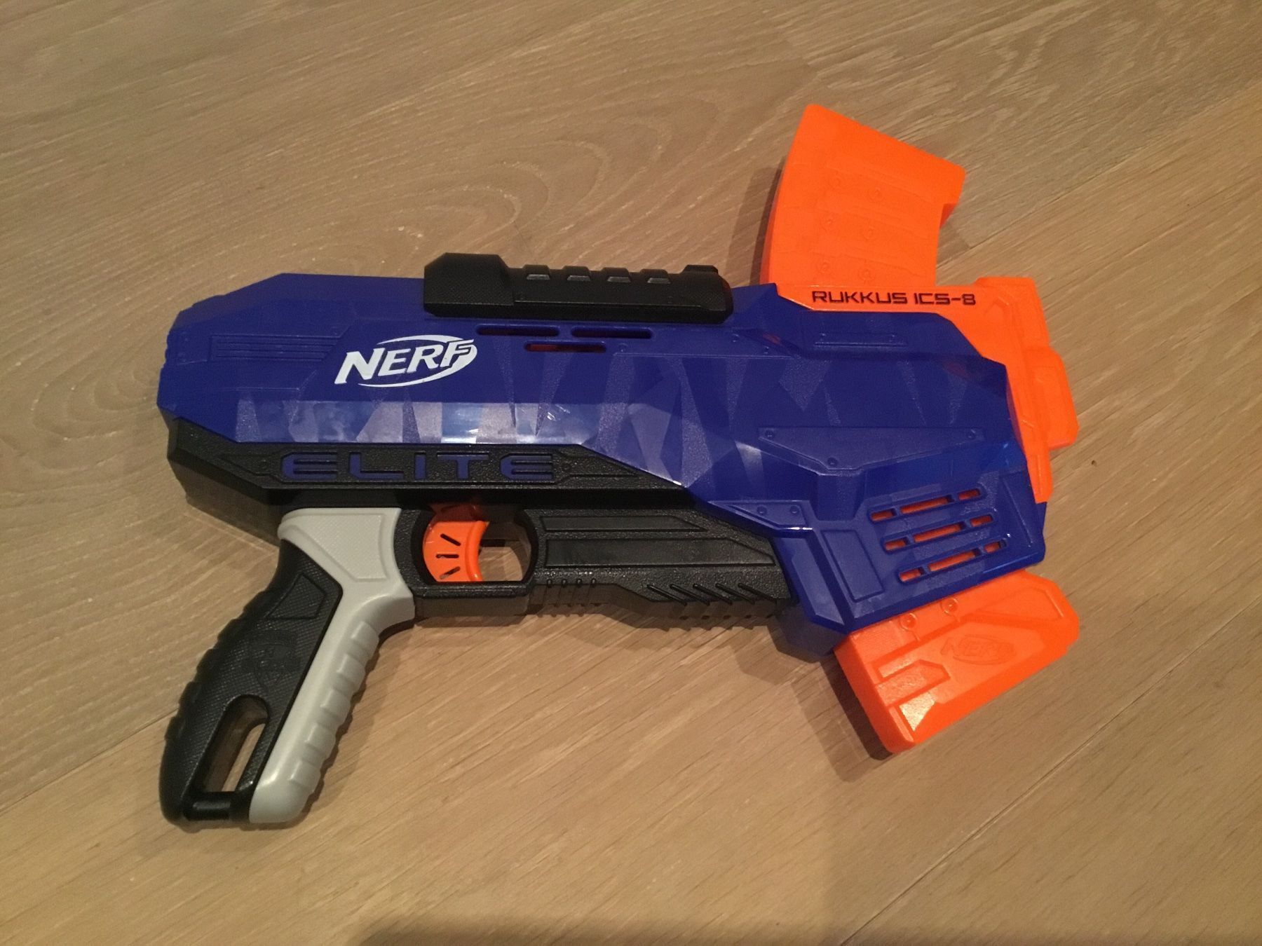 Nerf Jouets: NERF Rukkus ICS-8 – D'occasion à Uitikon Waldegg par sch_m58c