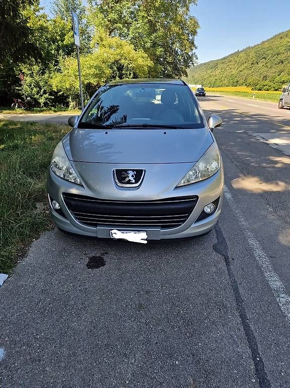 Autos: Pegeut 207 1.4 16 V – Gebraucht aus Biel/Bienne von dtceda 2