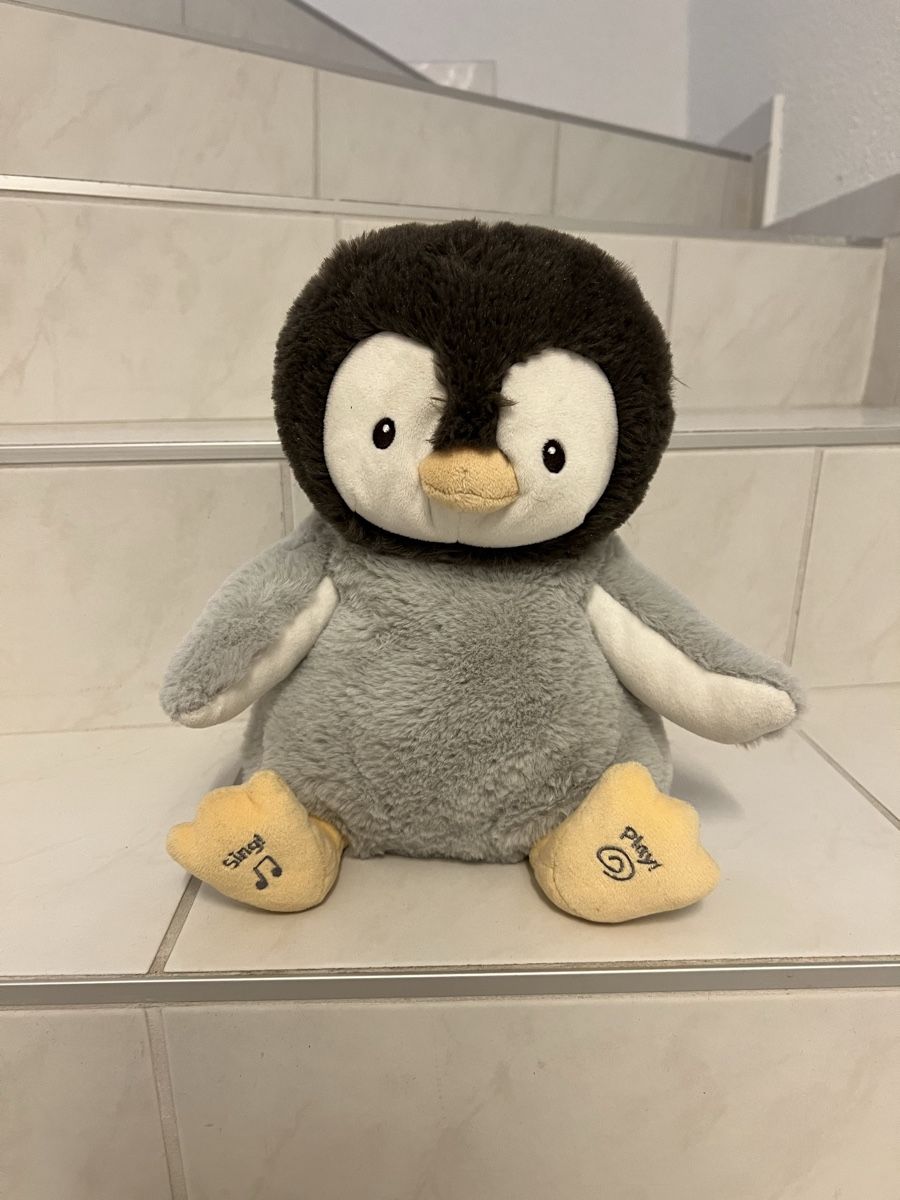 Giocattoli: Kuscheliger interaktiver Pinguin – Usato da Bergdietikon venduto da lua_6f9w