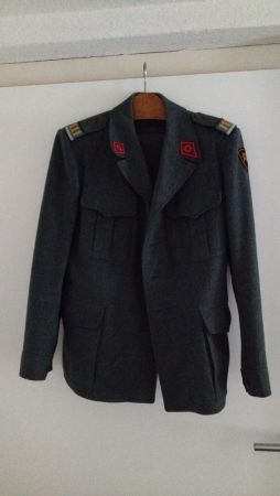 Militäruniform