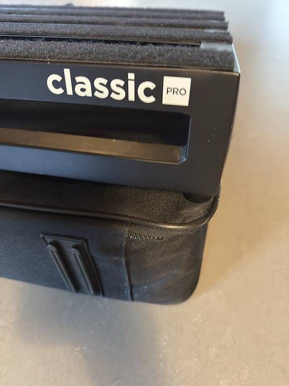 Strumenti musicali: Pedal train classic pro with bag – Usato da Kappel am Albis venduto da simbiosi 1